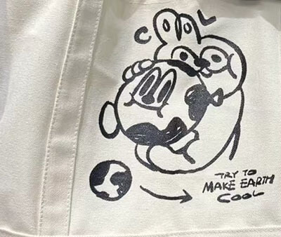 Screen printed patterns on bags